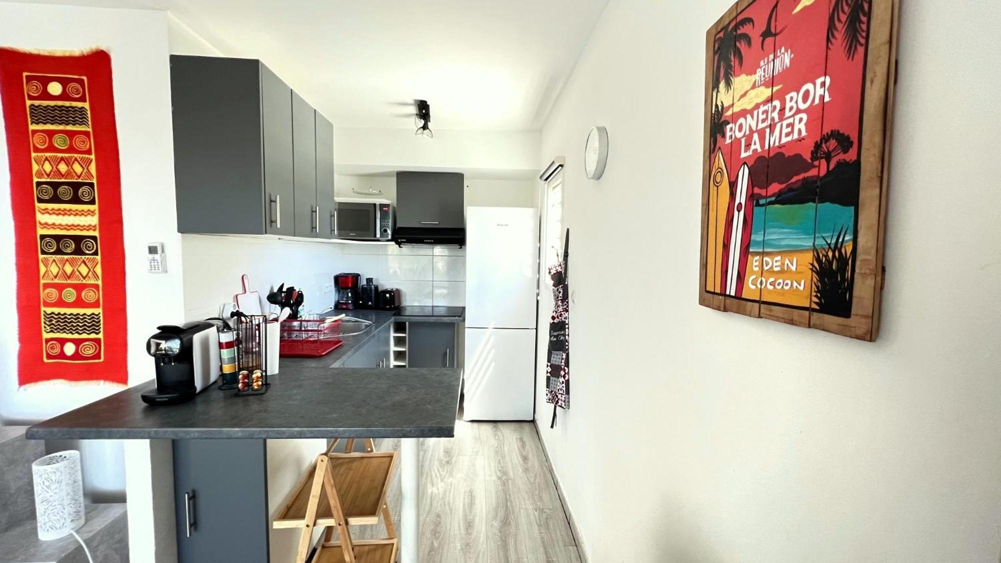 L'Eden Cocoon 3 Etoiles Proche Plage Saint Gilles Les Bains Saint-Gilles-les-Bains Exterior foto