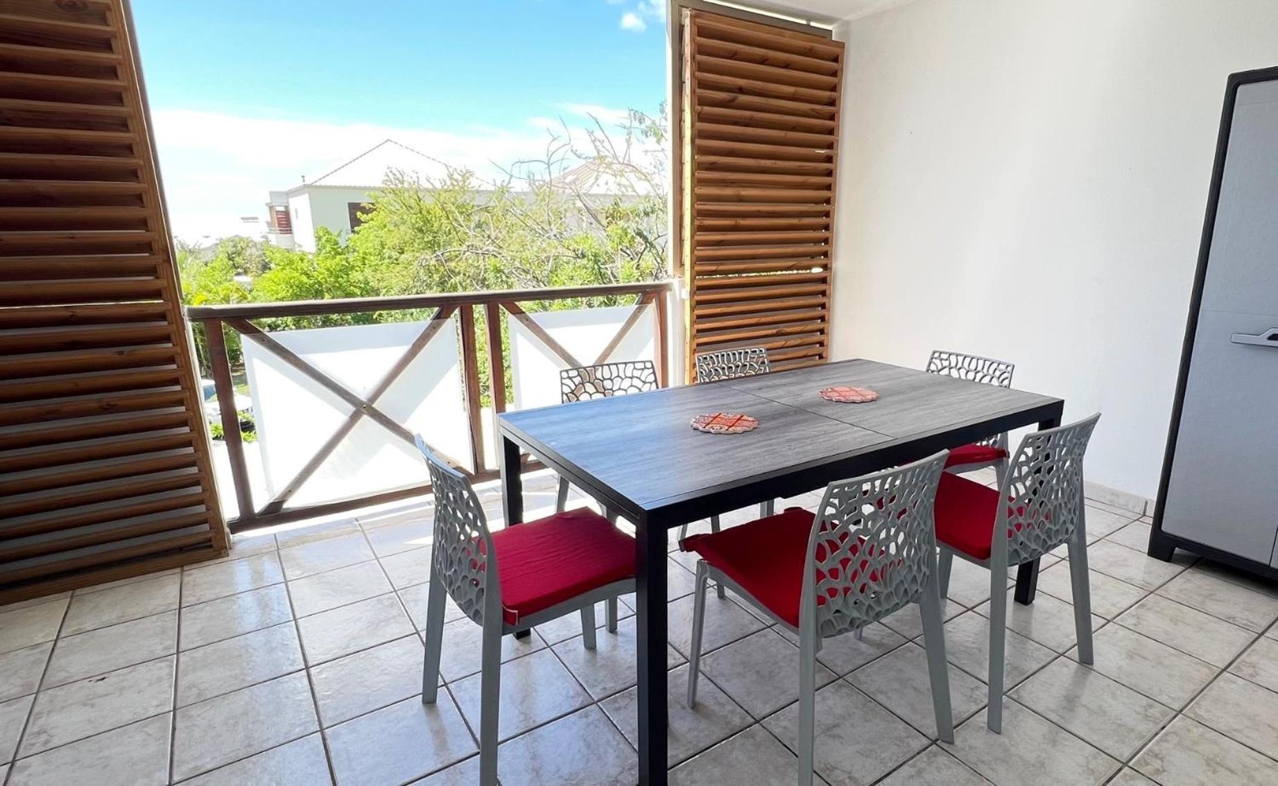 L'Eden Cocoon 3 Etoiles Proche Plage Saint Gilles Les Bains Saint-Gilles-les-Bains Exterior foto
